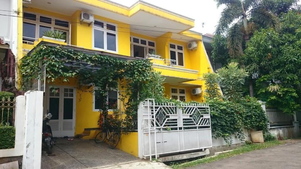 Cendana Mulia Hostel Bogor Exterior photo